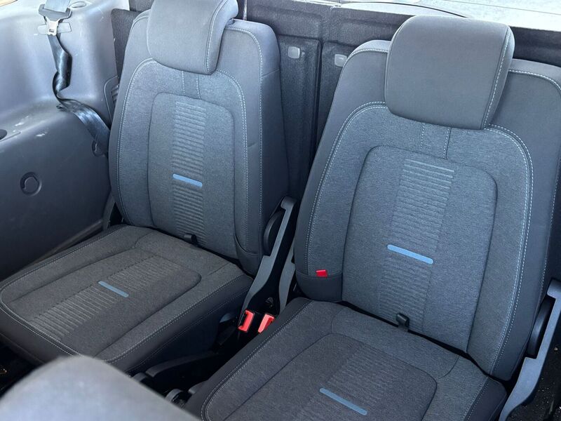 Ford Grand Tourneo Connect vaihtoauto