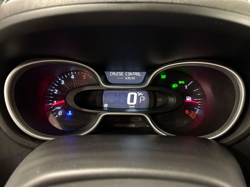 Nissan NV300 vaihtoauto