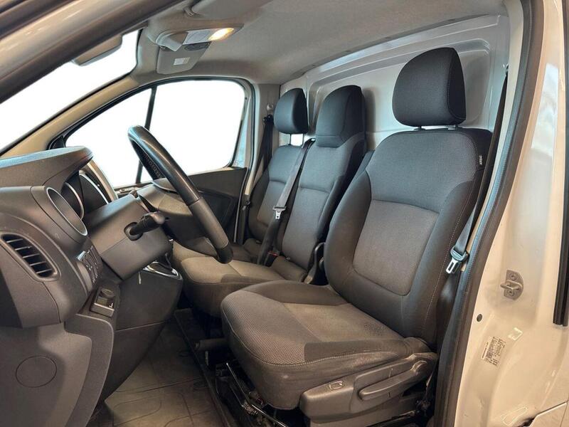 Renault Trafic vaihtoauto