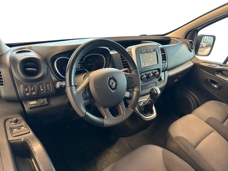 Renault Trafic vaihtoauto