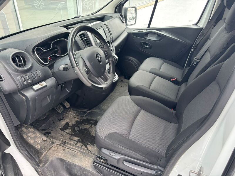 Renault Trafic vaihtoauto