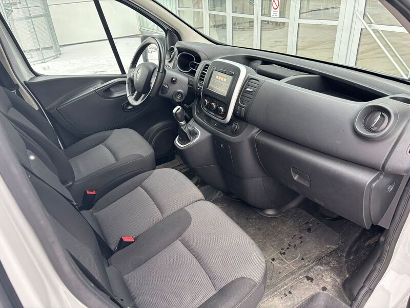 Renault Trafic vaihtoauto