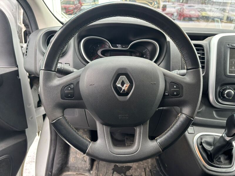 Renault Trafic vaihtoauto