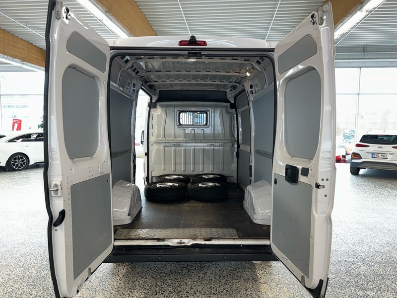 Opel Movano vaihtoauto