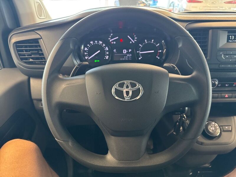 Toyota Proace vaihtoauto