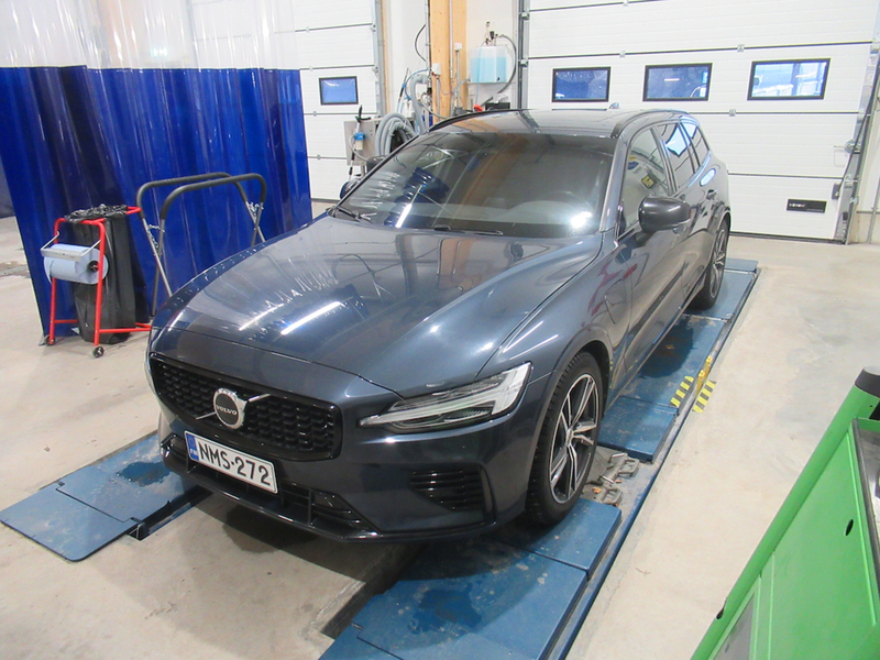 Volvo V60 vaihtoauto