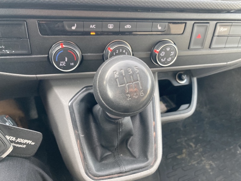 Volkswagen Transporter vaihtoauto