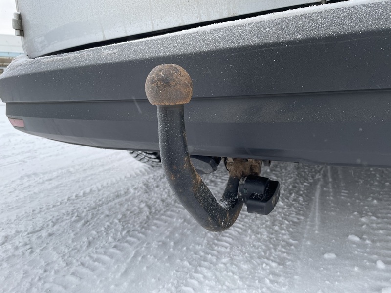 Volkswagen Caddy Maxi vaihtoauto