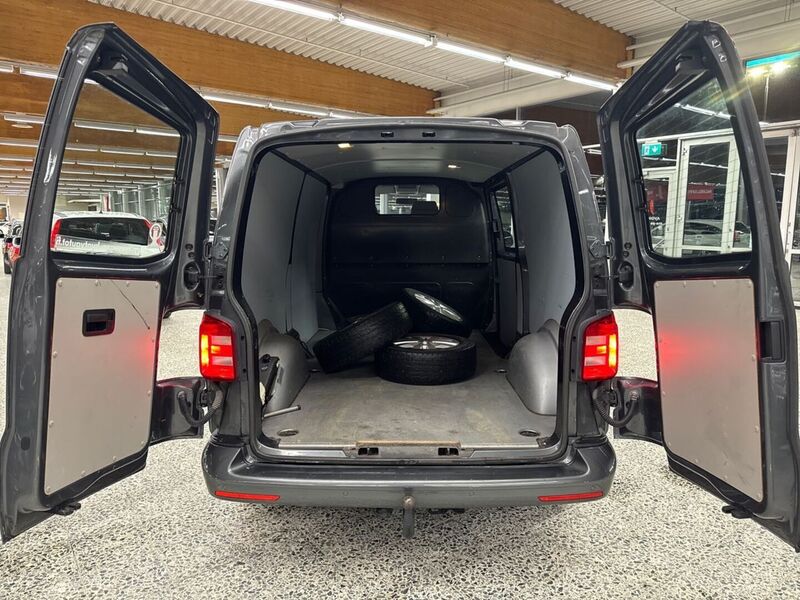 Volkswagen Transporter vaihtoauto