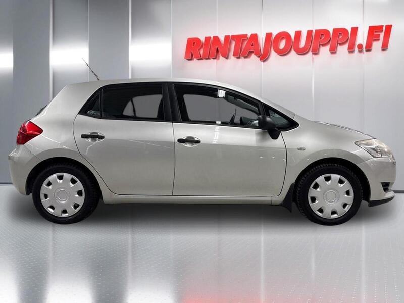 Toyota Auris vaihtoauto