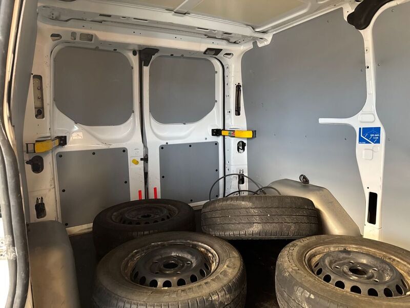 Ford Transit Custom vaihtoauto