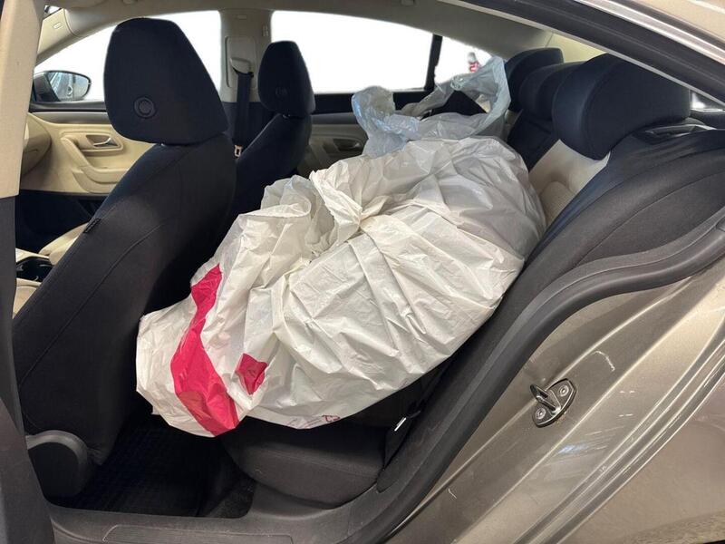 Volkswagen Passat CC vaihtoauto