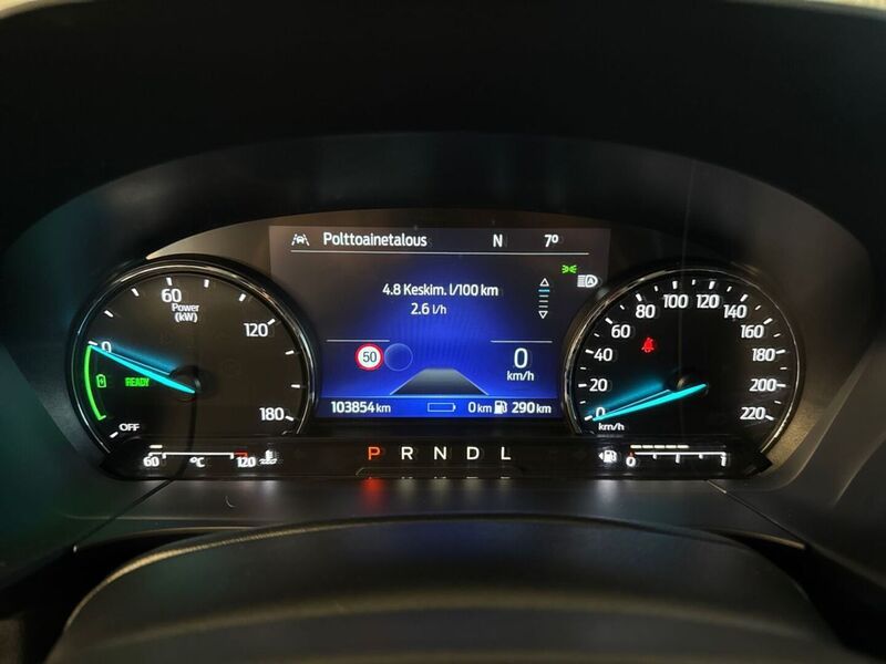 Ford Kuga vaihtoauto