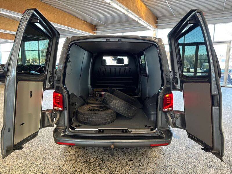 Volkswagen Transporter vaihtoauto