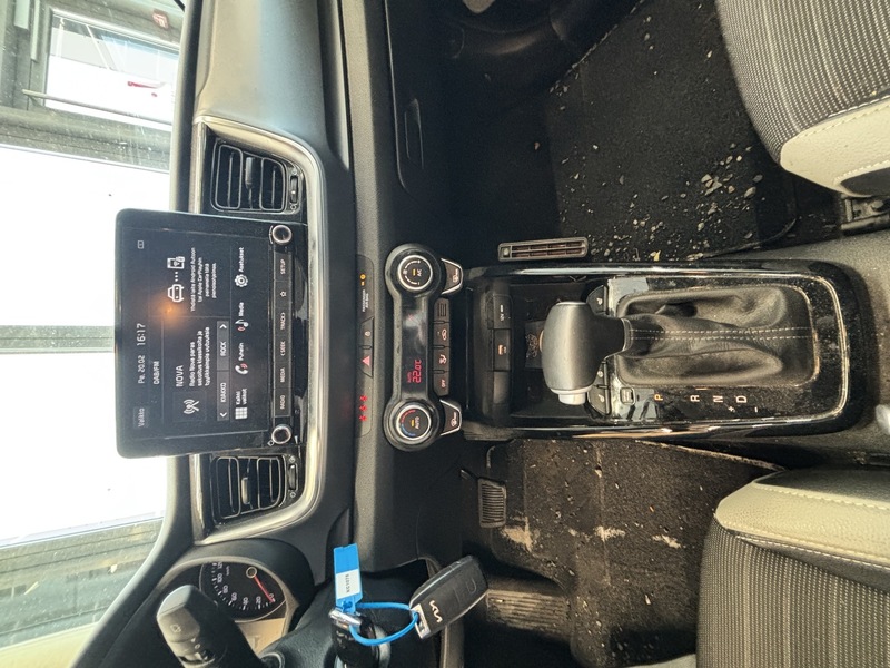 Kia Stonic vaihtoauto