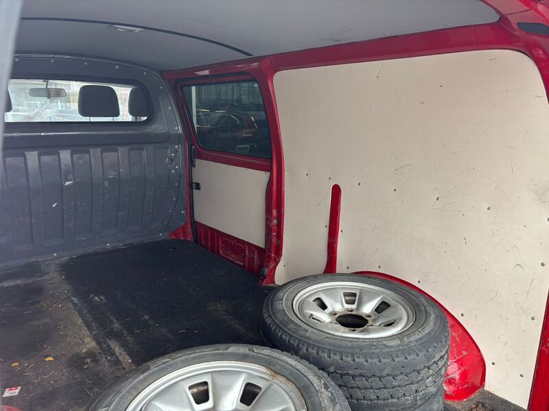 Toyota Hiace vaihtoauto