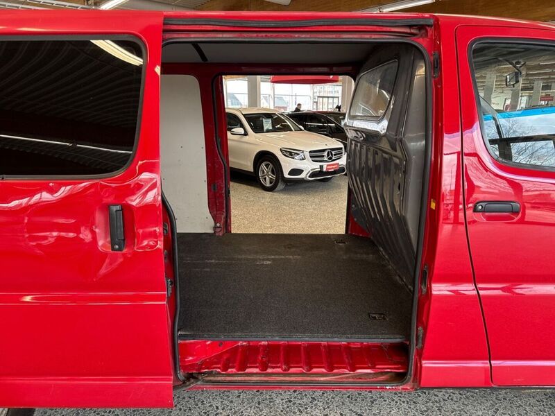 Toyota Hiace vaihtoauto