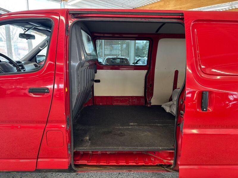 Toyota Hiace vaihtoauto