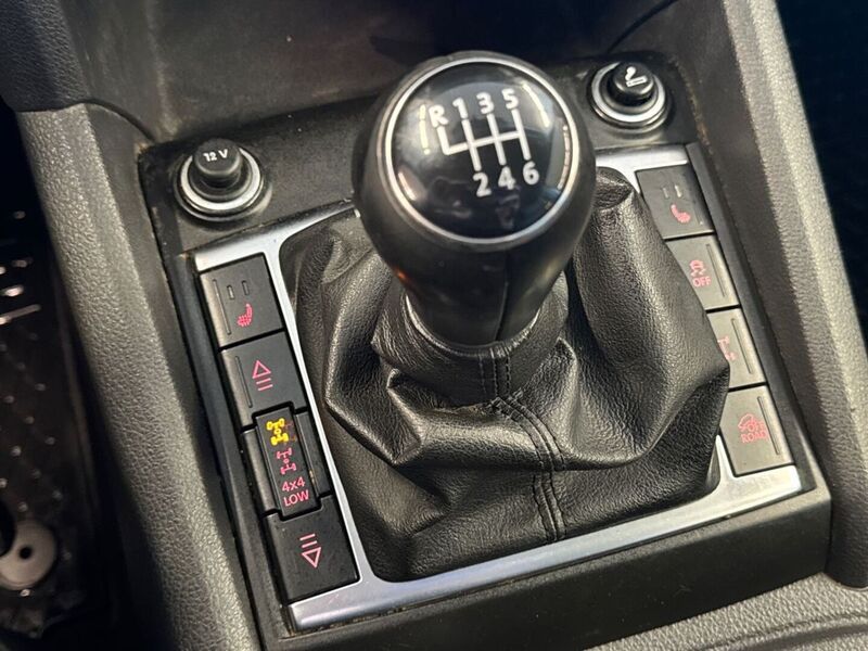 Volkswagen Amarok vaihtoauto