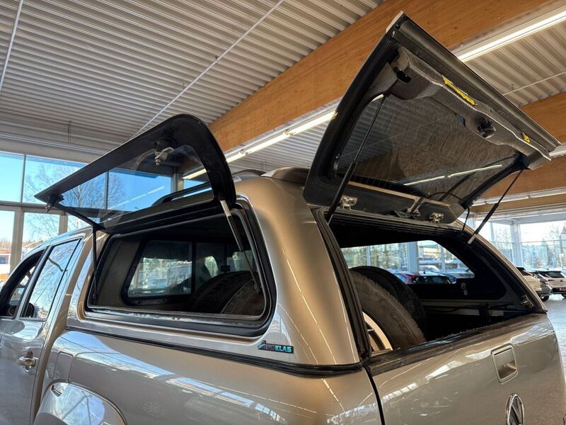 Volkswagen Amarok vaihtoauto