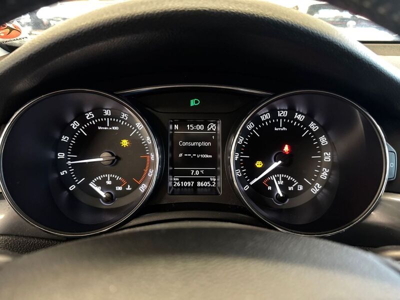 Skoda Superb vaihtoauto