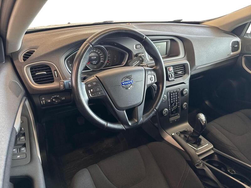 Volvo V40 vaihtoauto