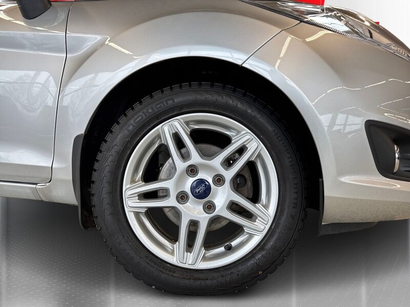 Ford Fiesta vaihtoauto