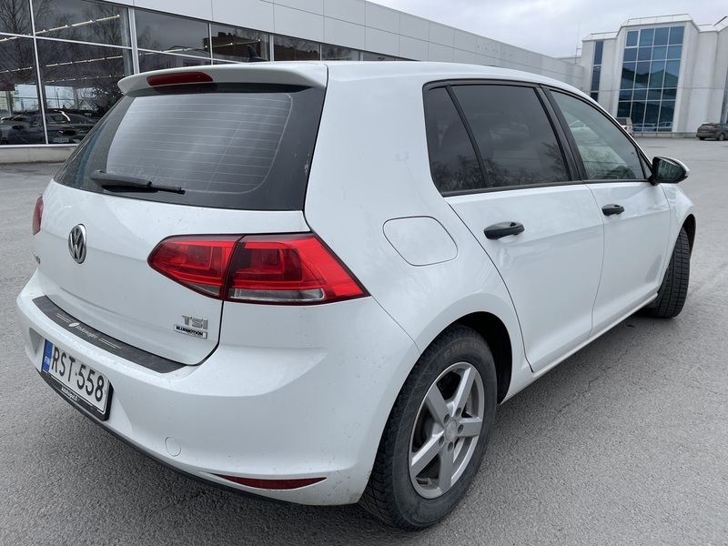Volkswagen Golf vaihtoauto