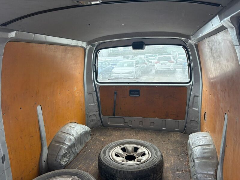 Toyota Hiace vaihtoauto