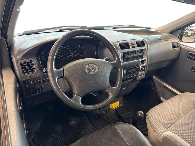 Toyota Hiace vaihtoauto