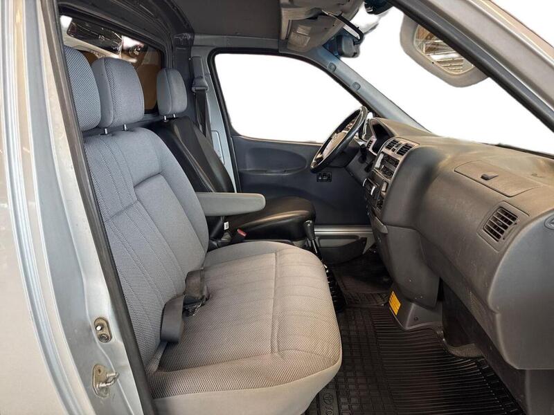 Toyota Hiace vaihtoauto