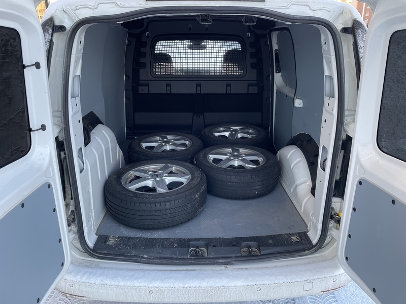 Volkswagen Caddy vaihtoauto