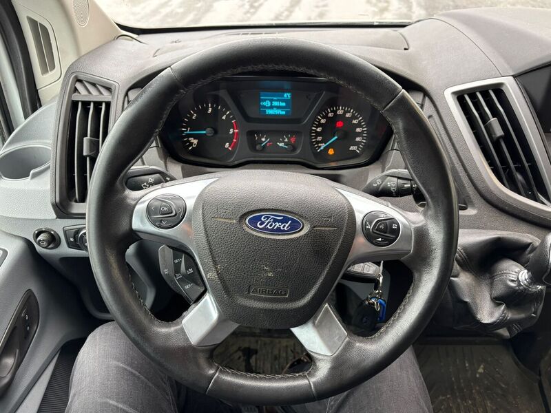 Ford Transit vaihtoauto