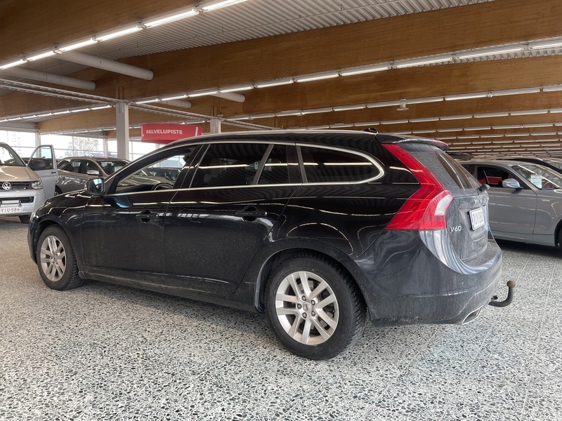Volvo V60 vaihtoauto