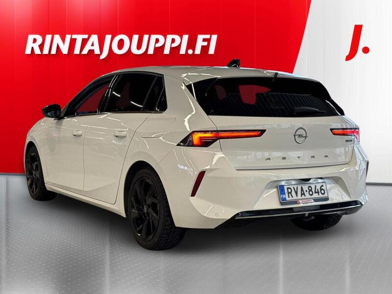 Opel Astra vaihtoauto