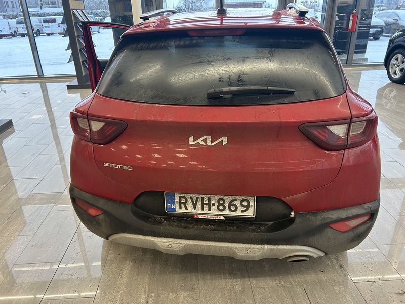 Kia Stonic vaihtoauto