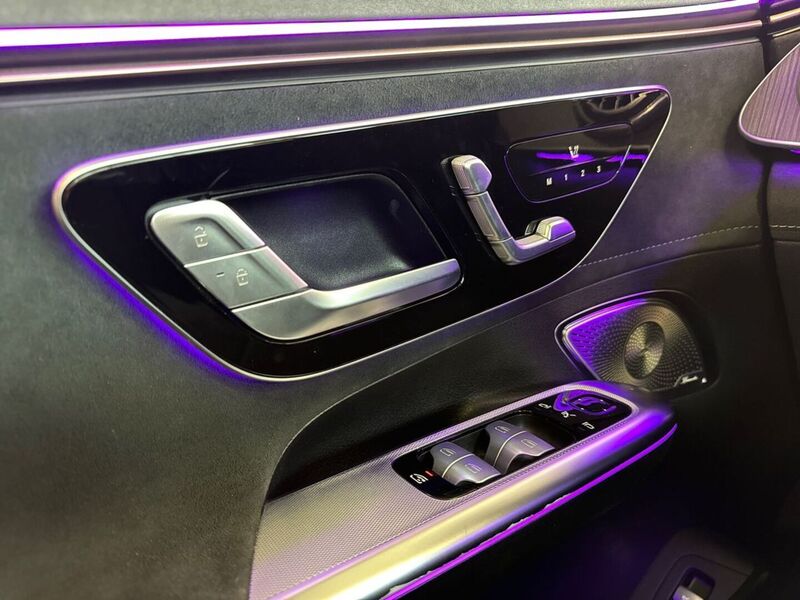 Mercedes-Benz EQE vaihtoauto