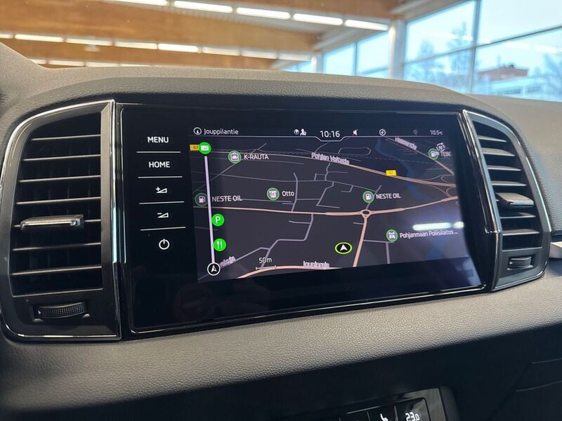 Skoda Karoq vaihtoauto