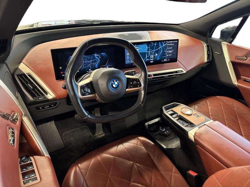 BMW iX vaihtoauto