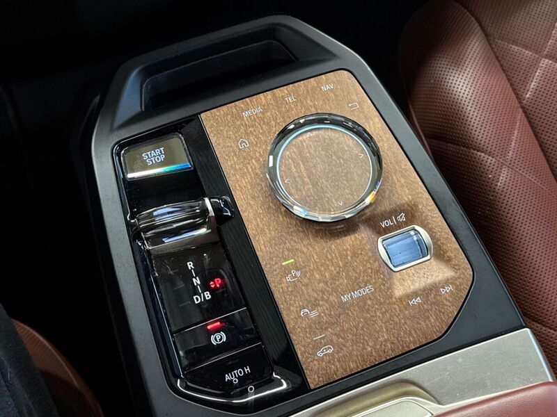 BMW iX vaihtoauto