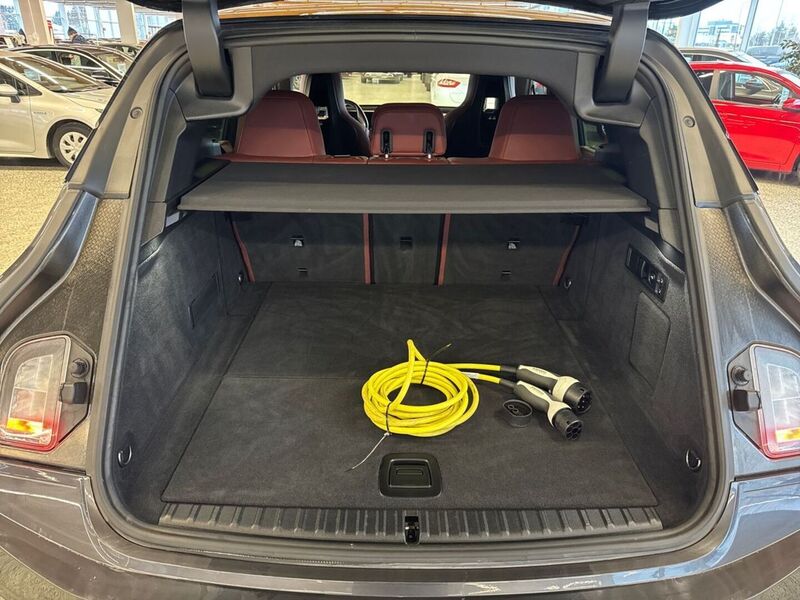 BMW iX vaihtoauto