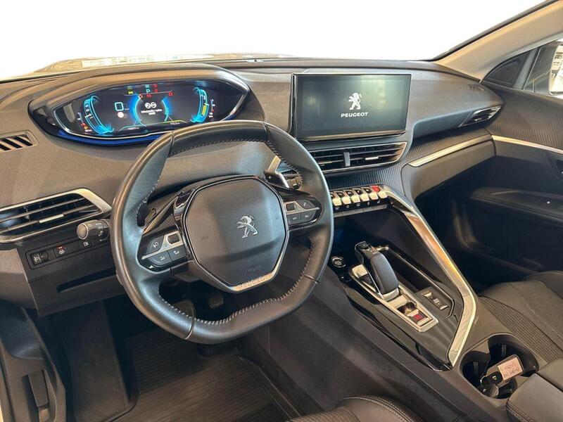 Peugeot 3008 vaihtoauto