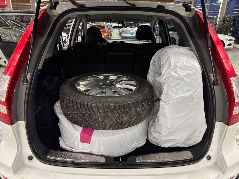 Honda CR-V vaihtoauto