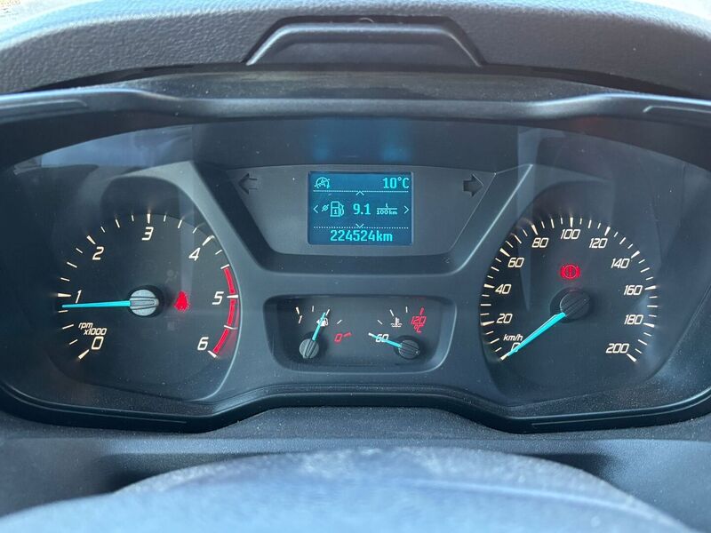 Ford Transit vaihtoauto