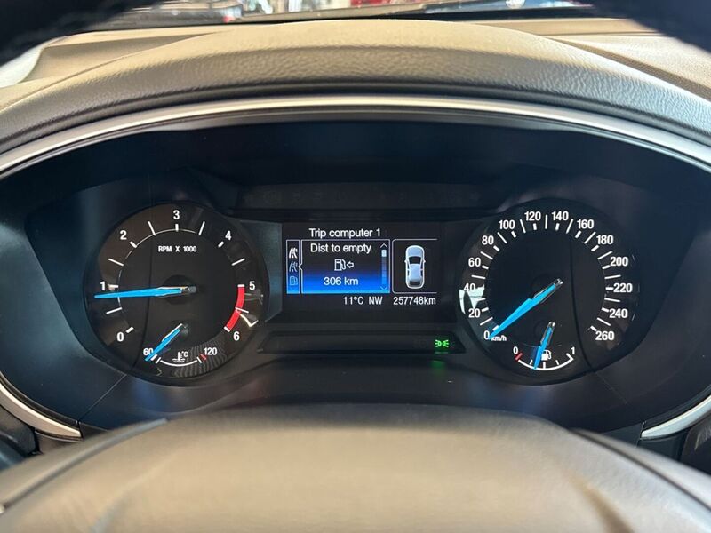 Ford Mondeo vaihtoauto