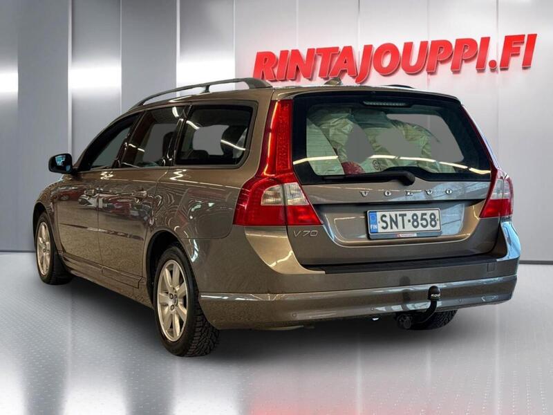 Volvo V70 vaihtoauto