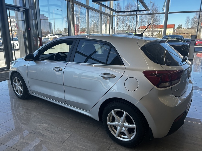 Kia Rio vaihtoauto