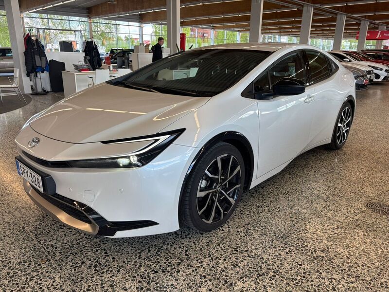 Toyota Prius Plug-in vaihtoauto