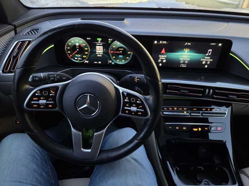 Mercedes-Benz EQC vaihtoauto