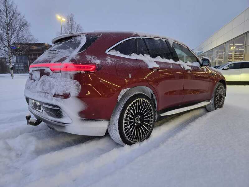 Mercedes-Benz EQC vaihtoauto